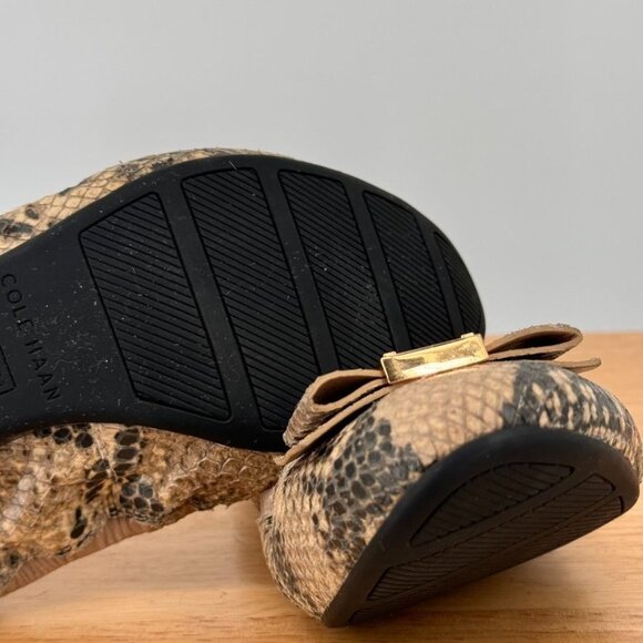 Cole Haan Womens Snakeskin Tali Soft Bow Ballet Flat size 7.5 - Picture 11 of 13
